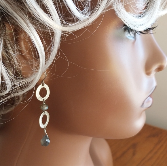 unbranded Jewelry - Sterling Silver and Gray Dangle Earrings